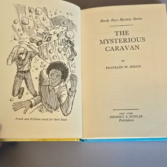 The Hardy Boys The Mysterious Caravan Franklin W Dixon 1975 Hardcover Book - Picture 9 of 15